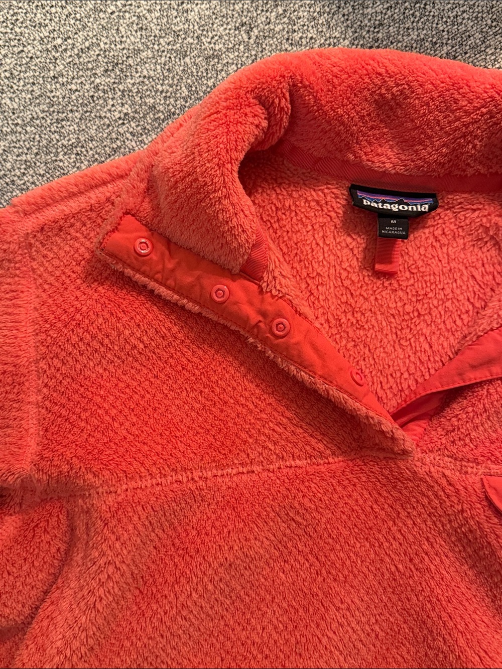 Patagonia Women's Bright Orange Cowl Snap Pullover - Picture 4 of 9
